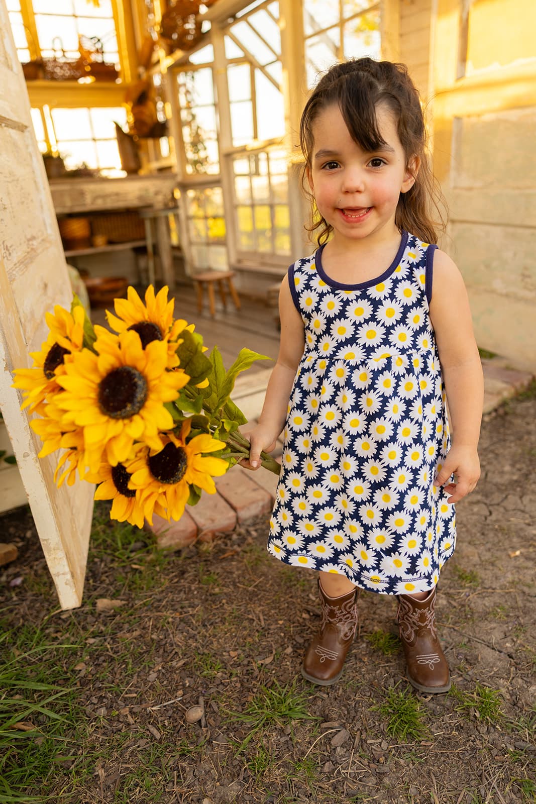 Family portrait photography in McKinney, Texas by Porchlight Studios. Image 25 of 41