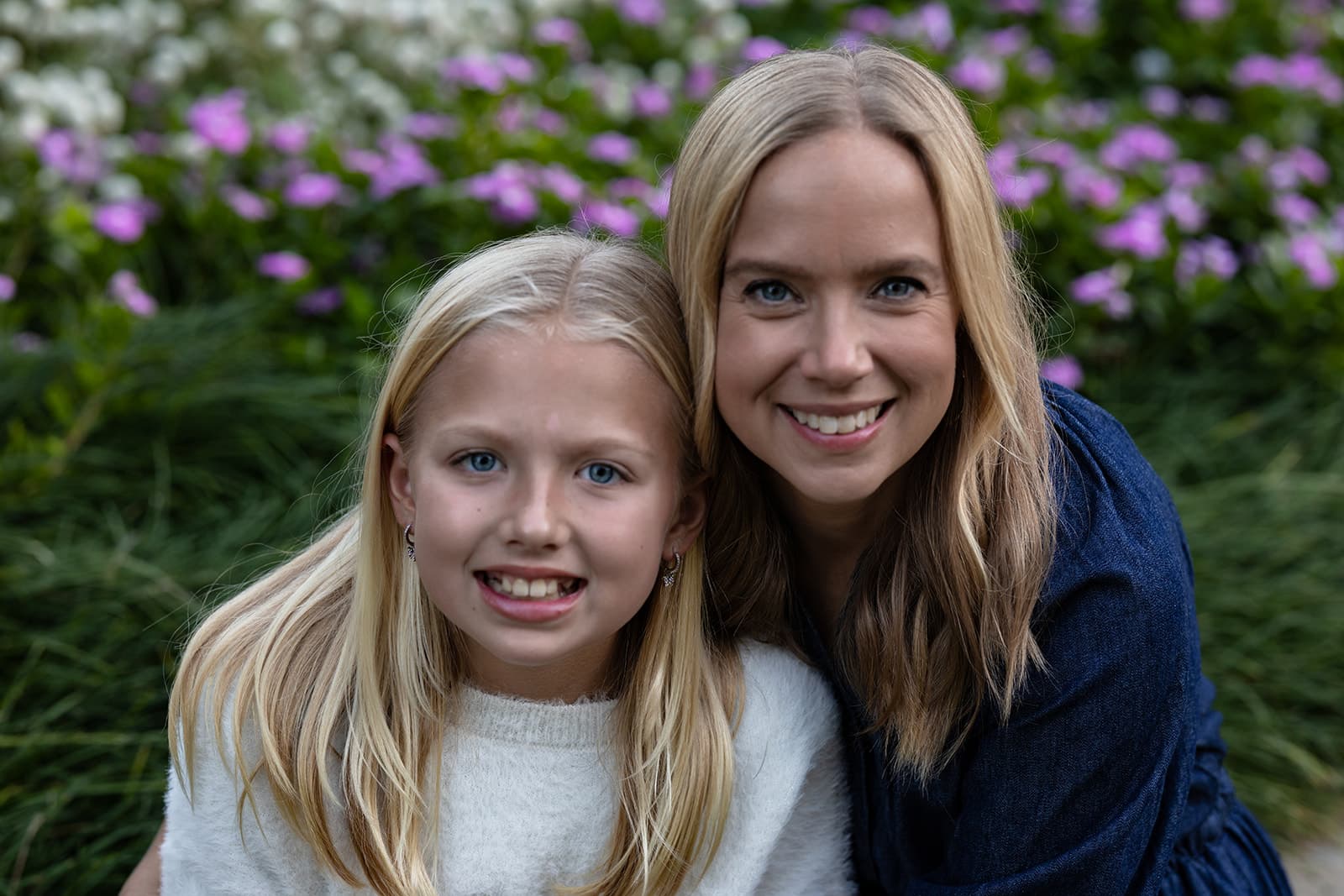 Family portrait photography in McKinney, Texas by Porchlight Studios. Image 36 of 41